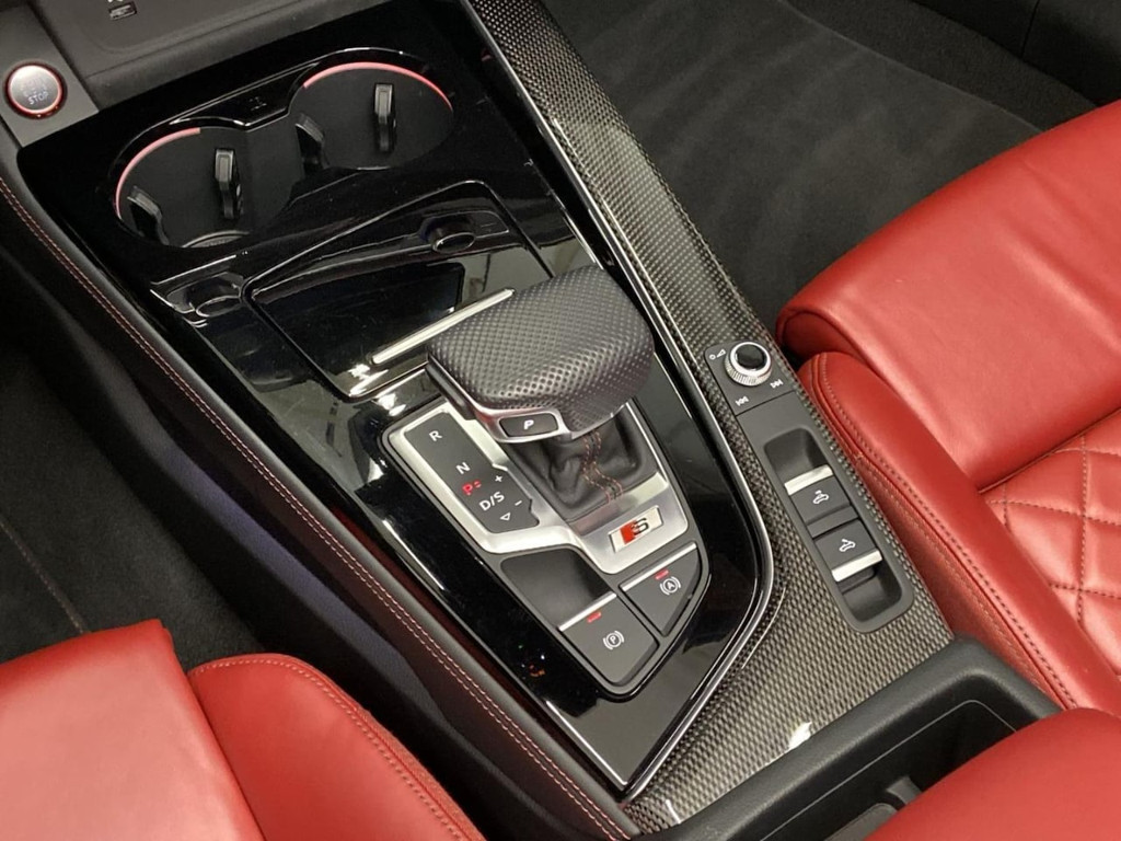 Audi S5