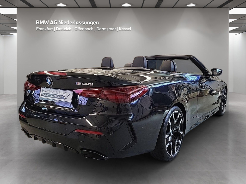 BMW M440