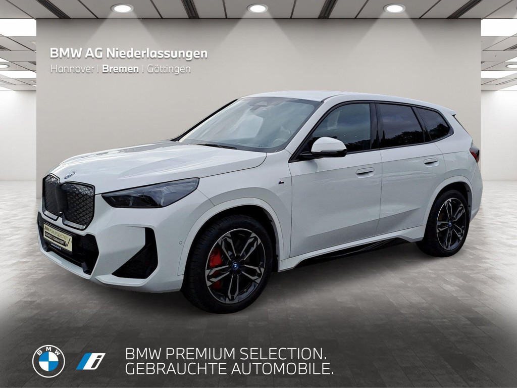 BMW iX1 xDrive30