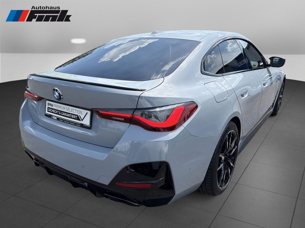 BMW M440