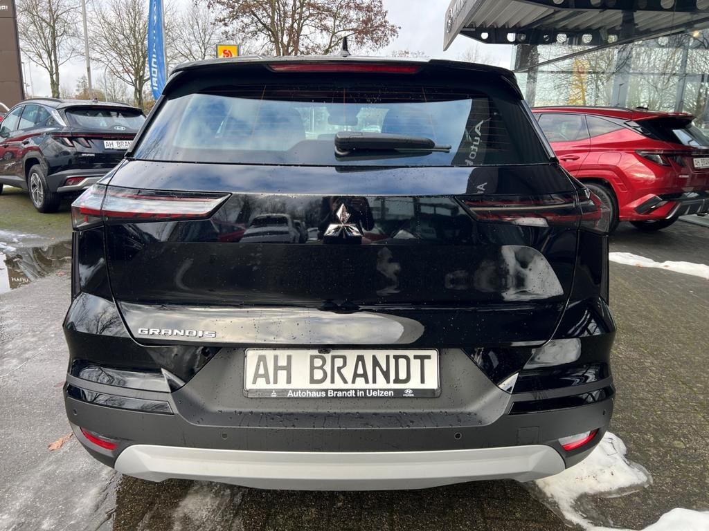 Mitsubishi Grandis