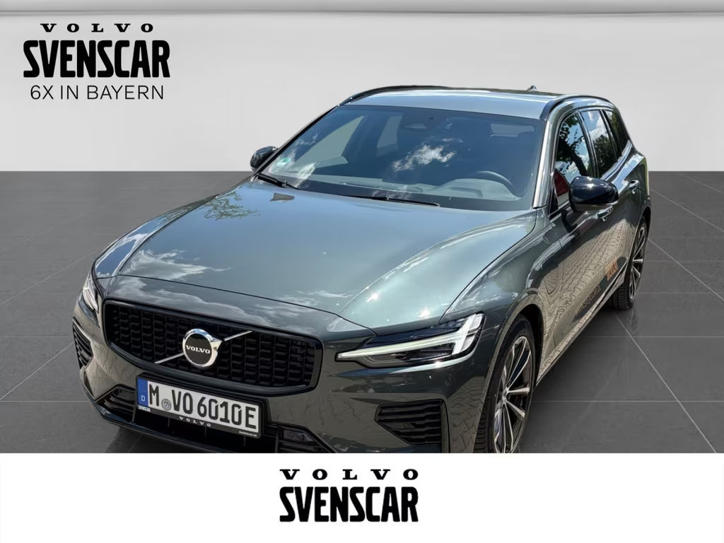 Volvo V60 AWD Hybrid Recharge Plus Dark