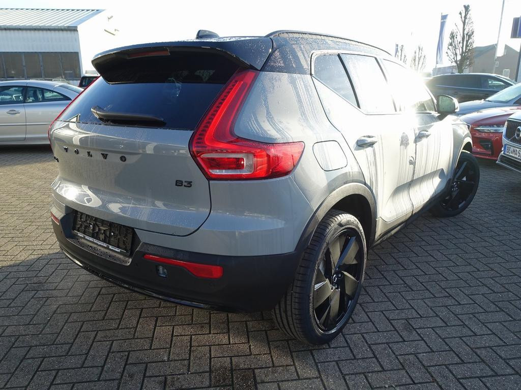Volvo XC40 Black Edition B3 Mild-Hybrid BLIS/KAMERA