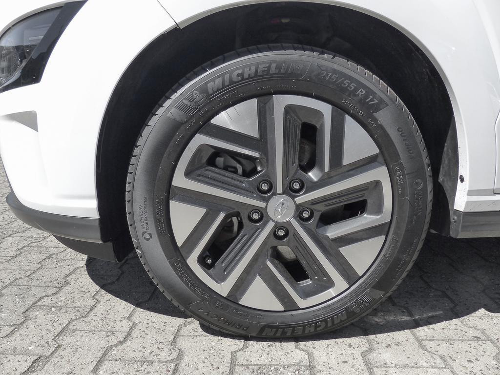 Hyundai Kona Electric Select 2WD