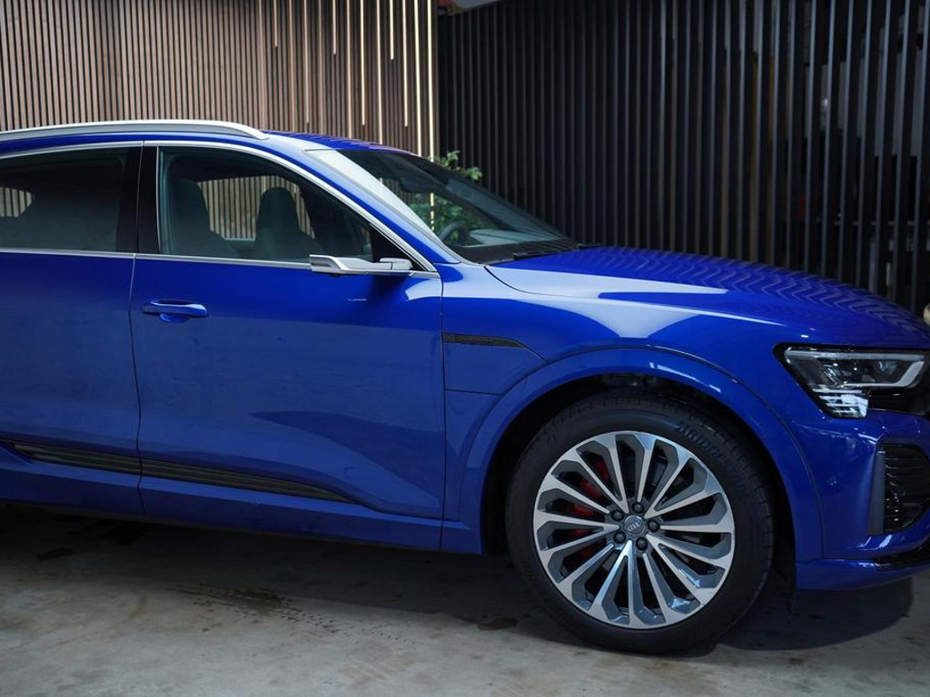 Audi Q8 e-tron