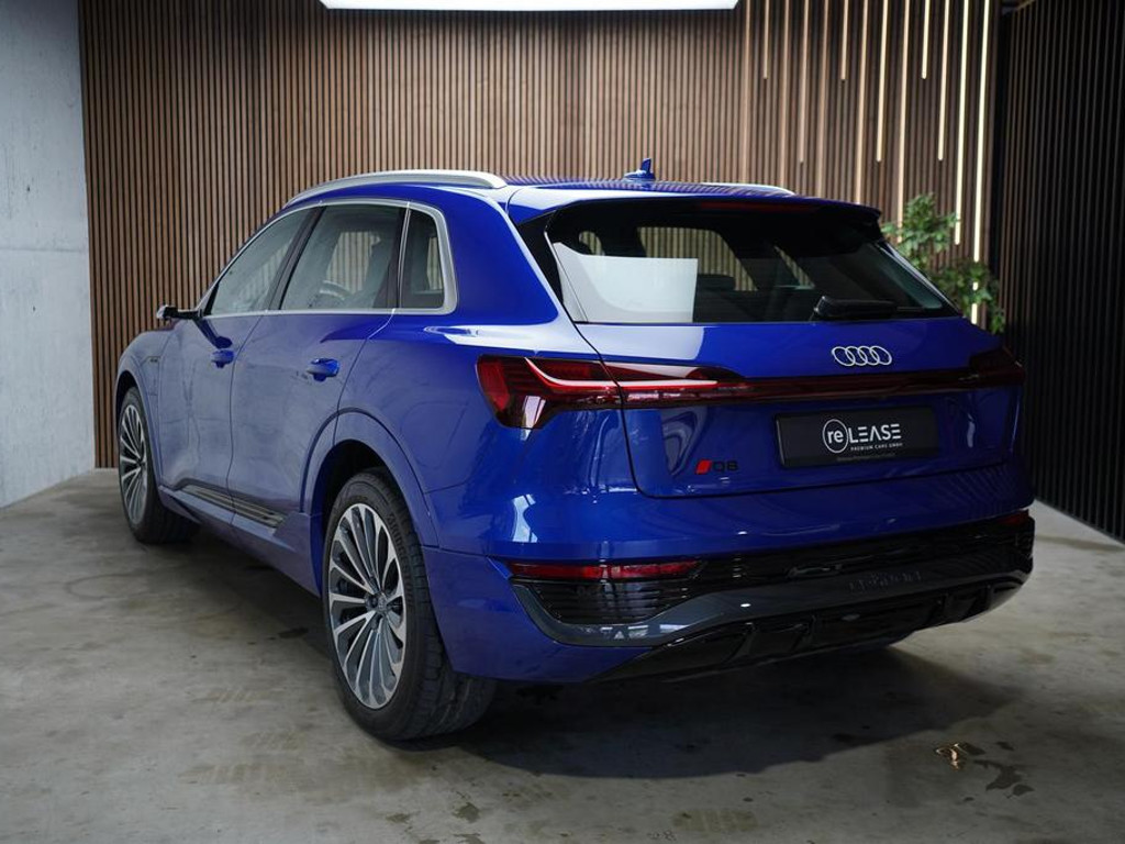 Audi Q8 e-tron
