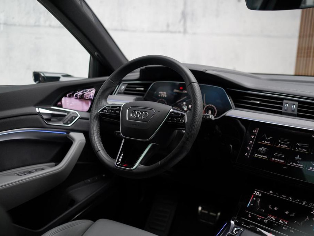 Audi Q8 e-tron