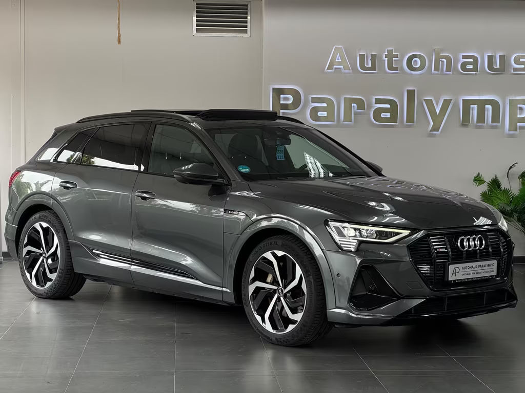 Audi e-tron Quattro S-Line 55