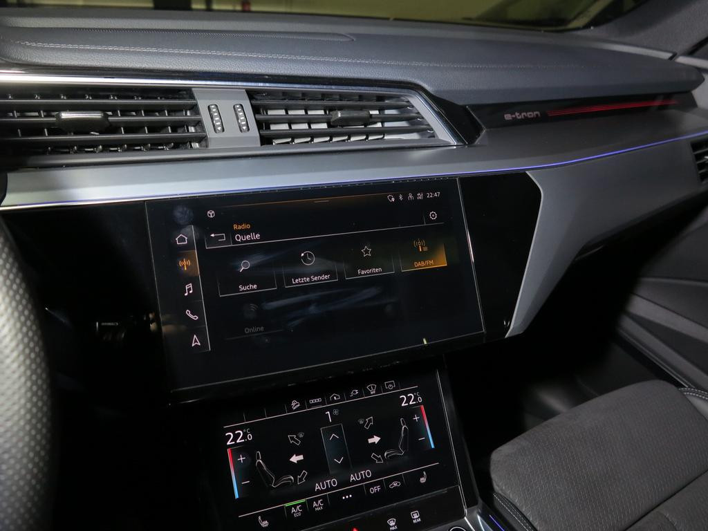 Audi e-tron