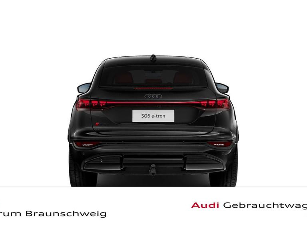 Audi SQ6 e-tron