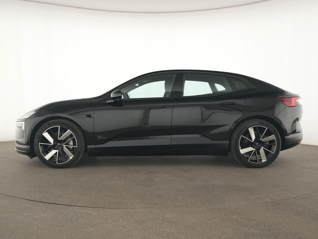 Polestar 4