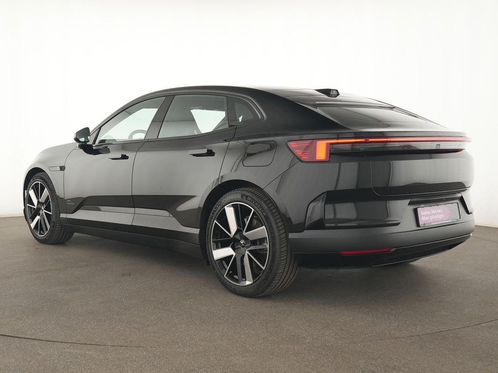 Polestar 4