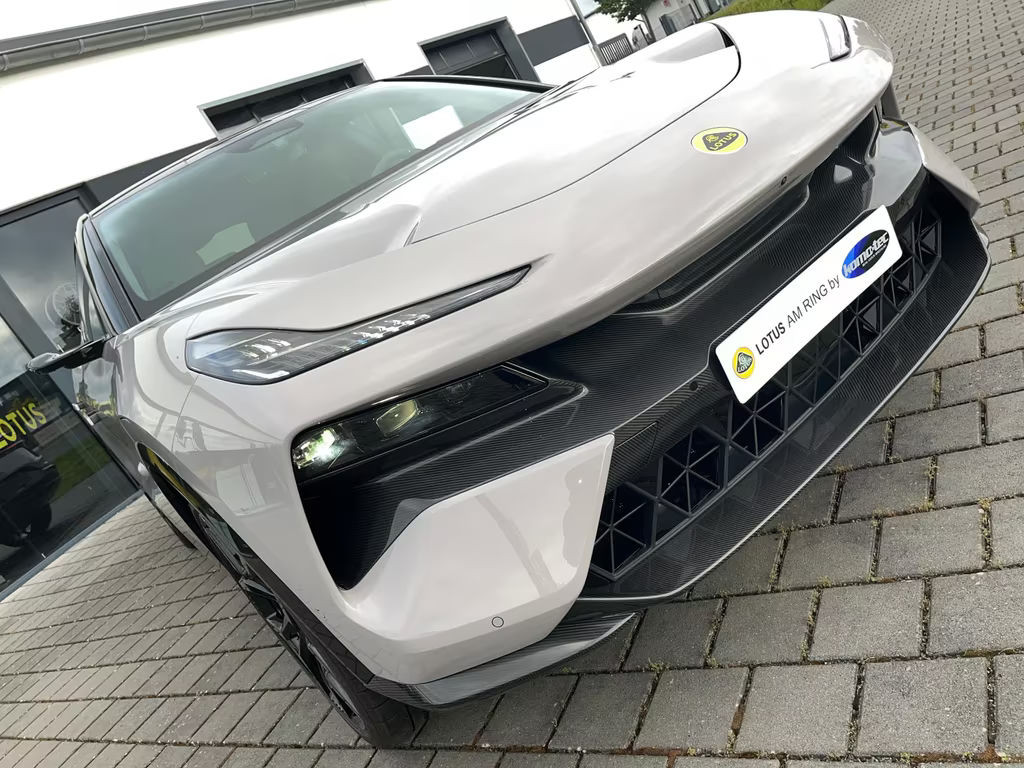 Lotus Eletre