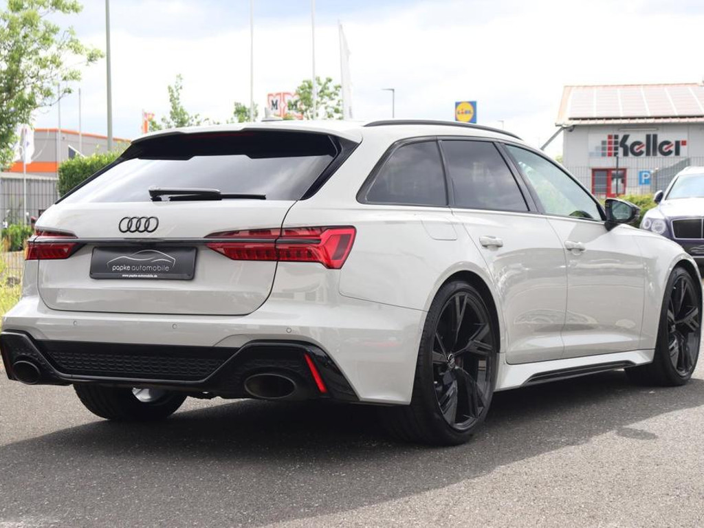Audi RS6