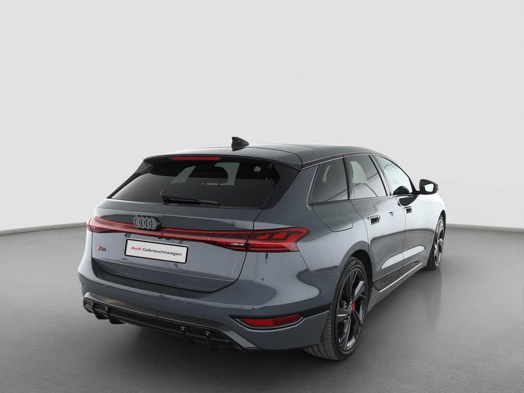 Audi S6 e-tron