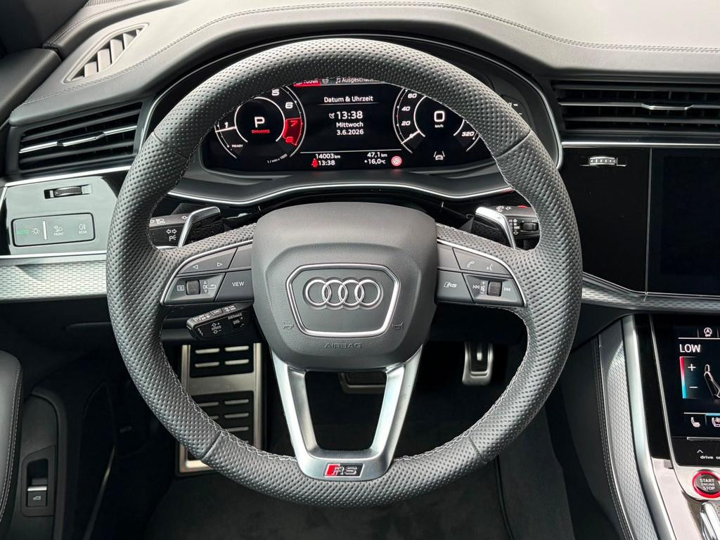 Audi RS Q8