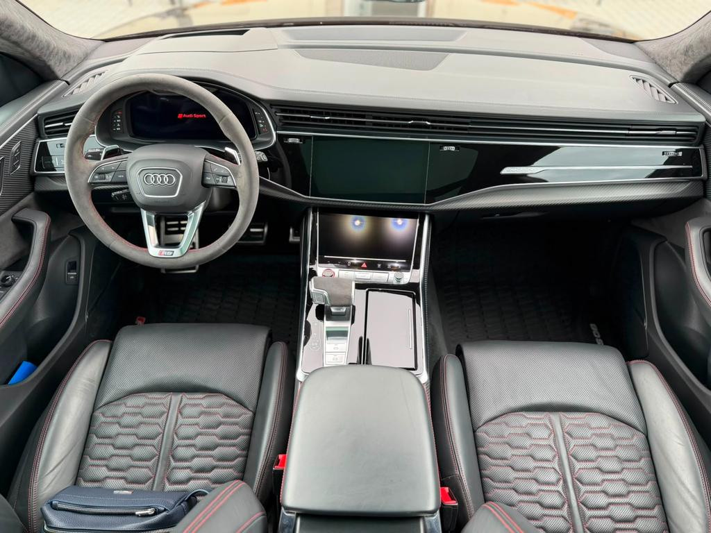Audi RS Q8