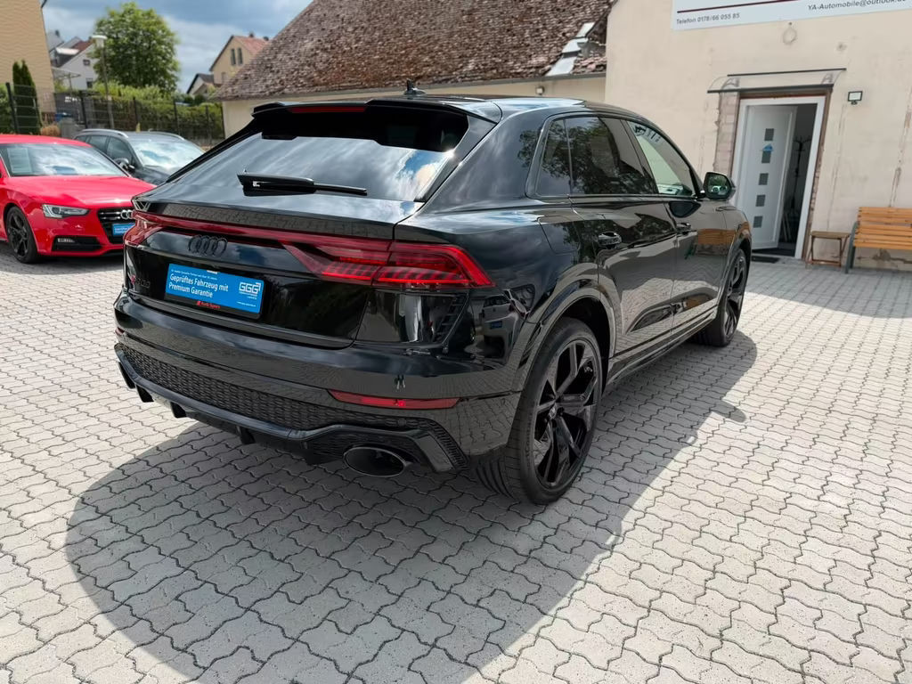 Audi RS Q8