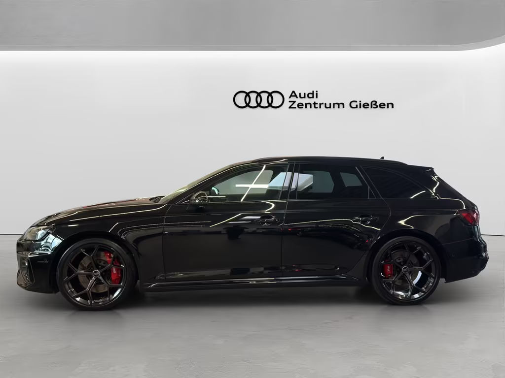 Audi RS4
