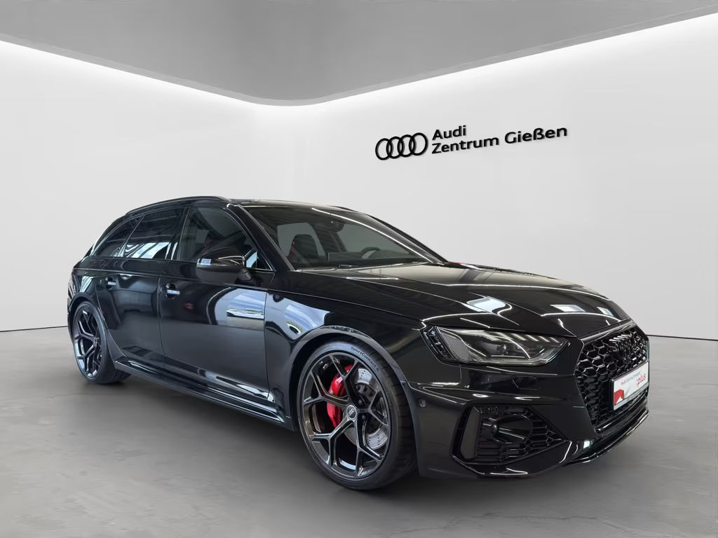 Audi RS4
