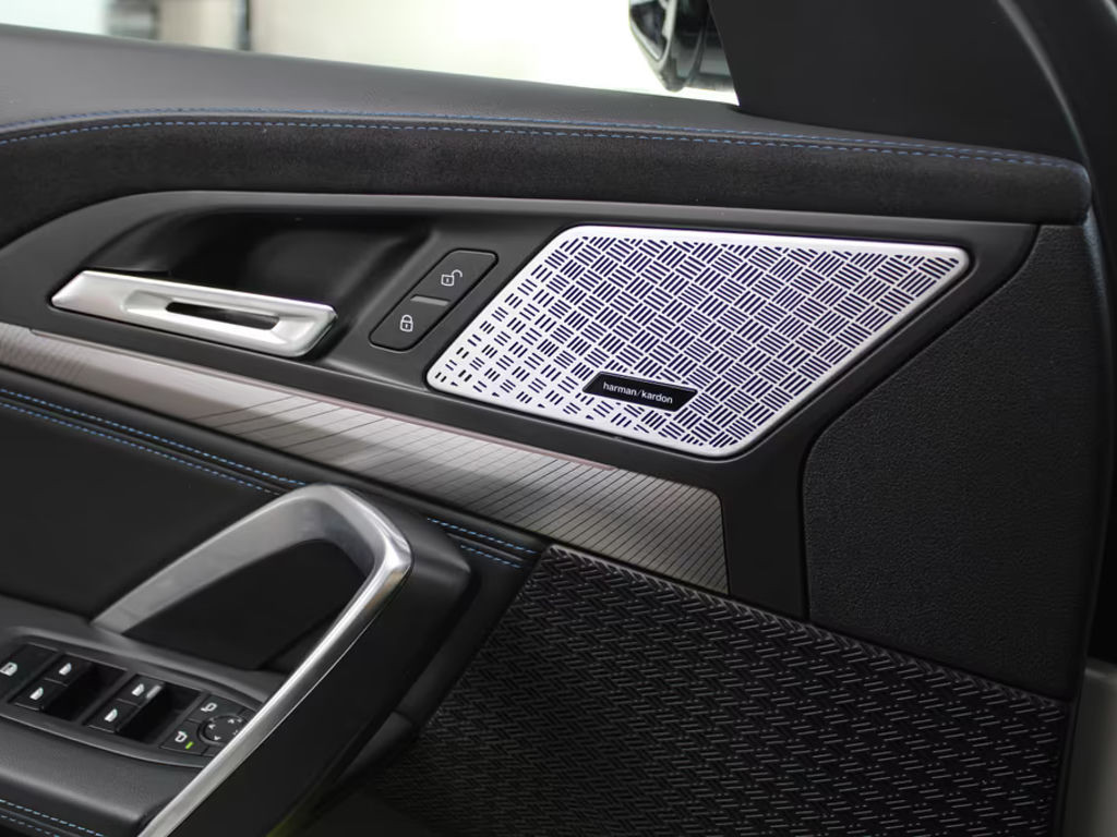 BMW iX2