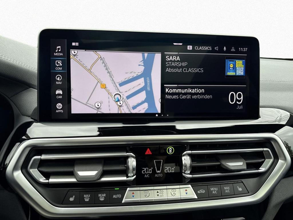BMW iX3