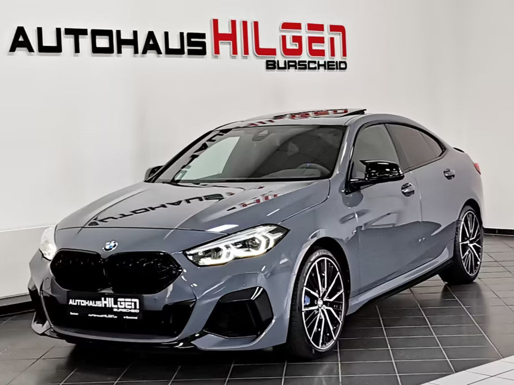 BMW M235 Sedan