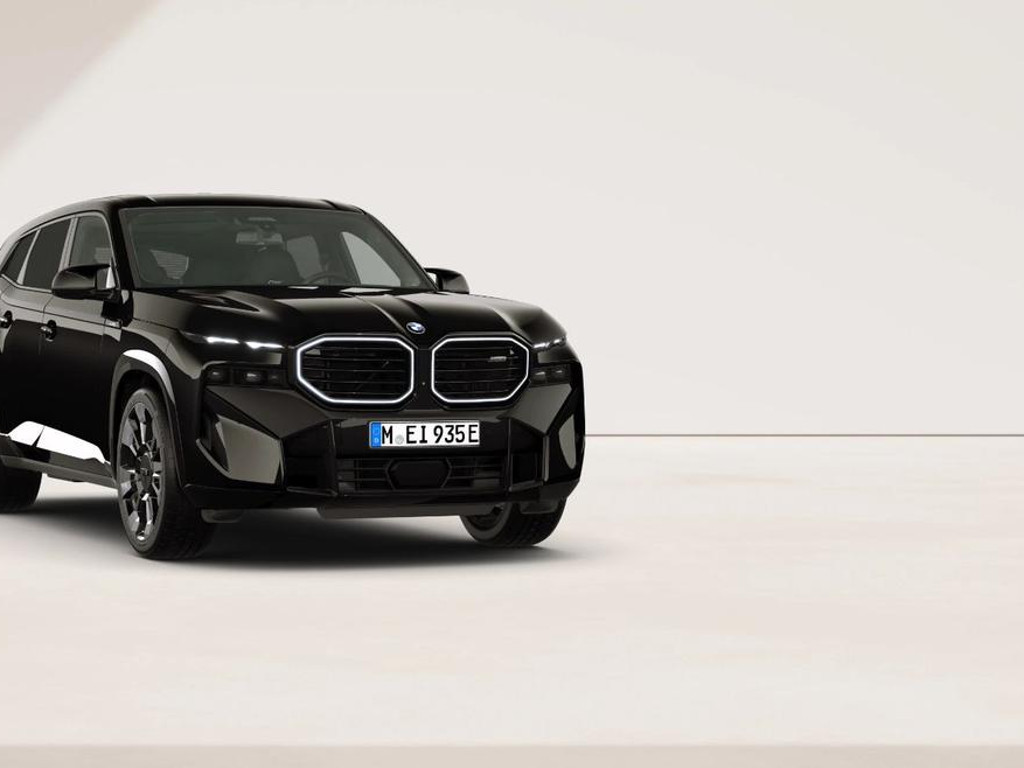BMW XM