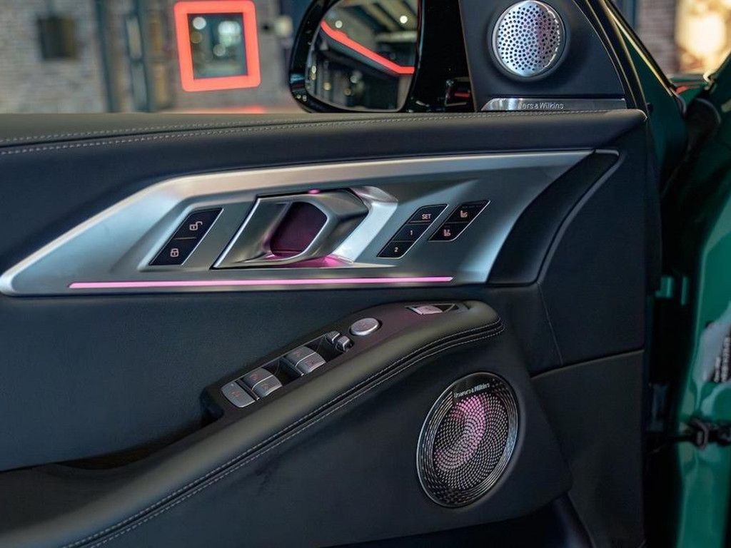 BMW XM