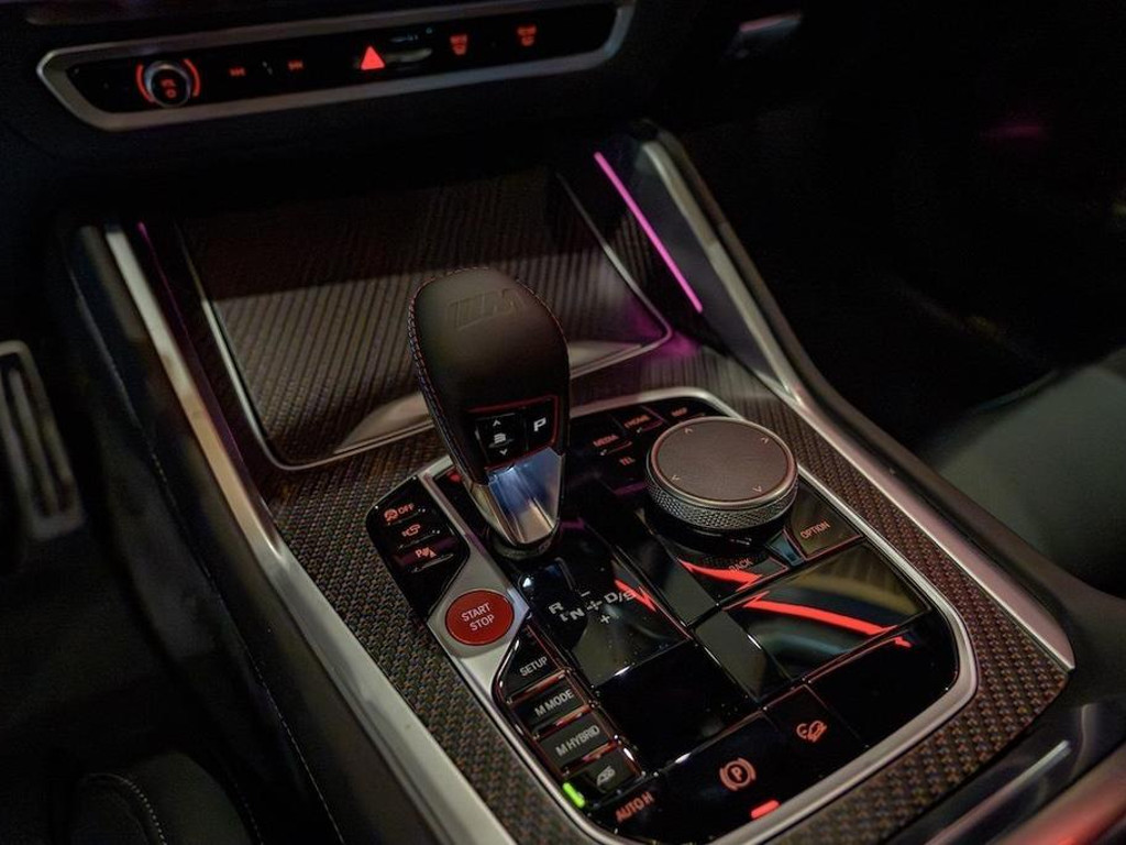 BMW XM