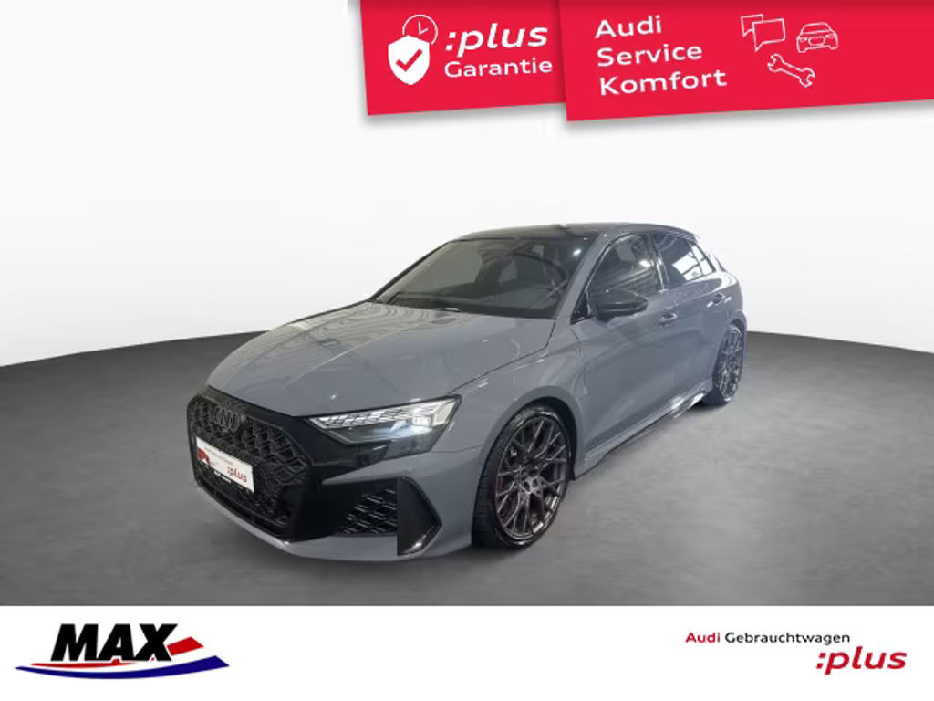 Audi RS3 Sportback Sedan