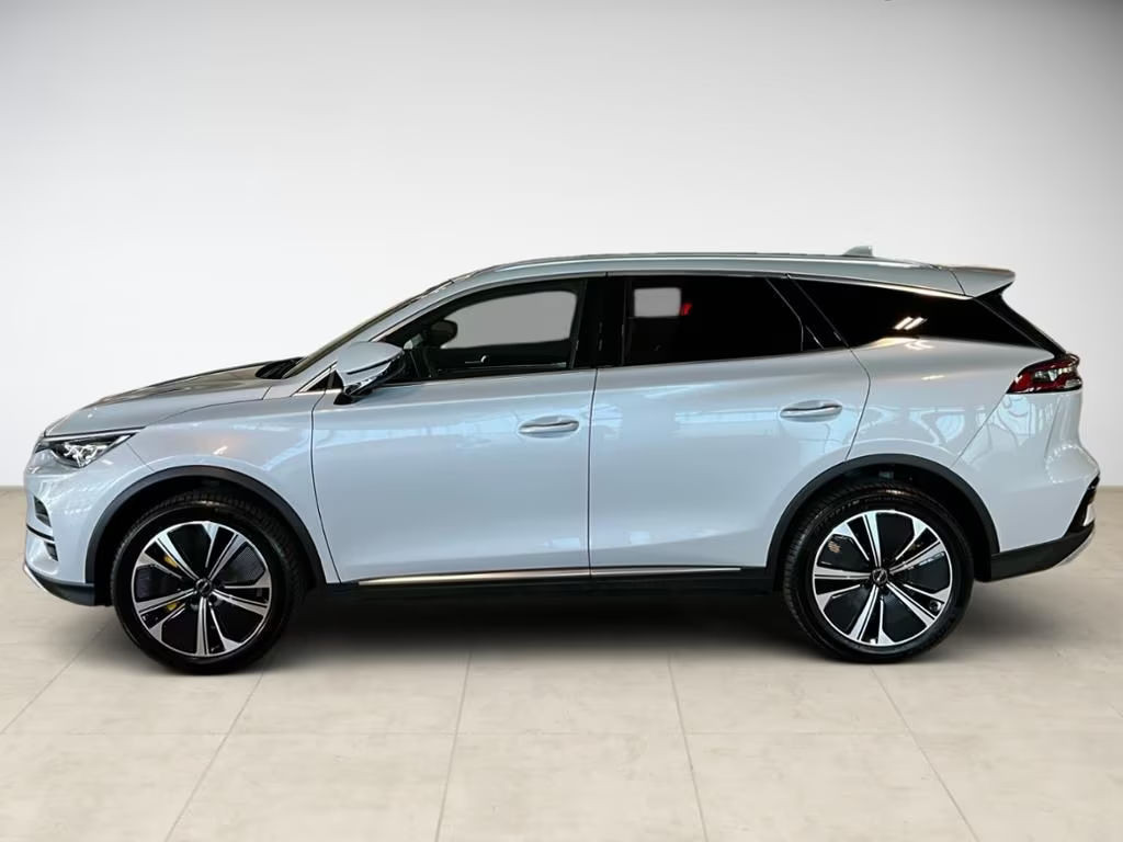BYD Tang