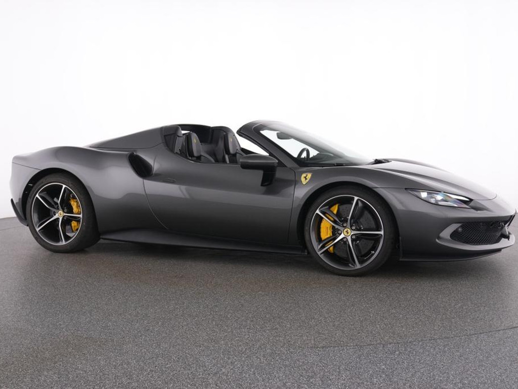 Ferrari 296 GTS
