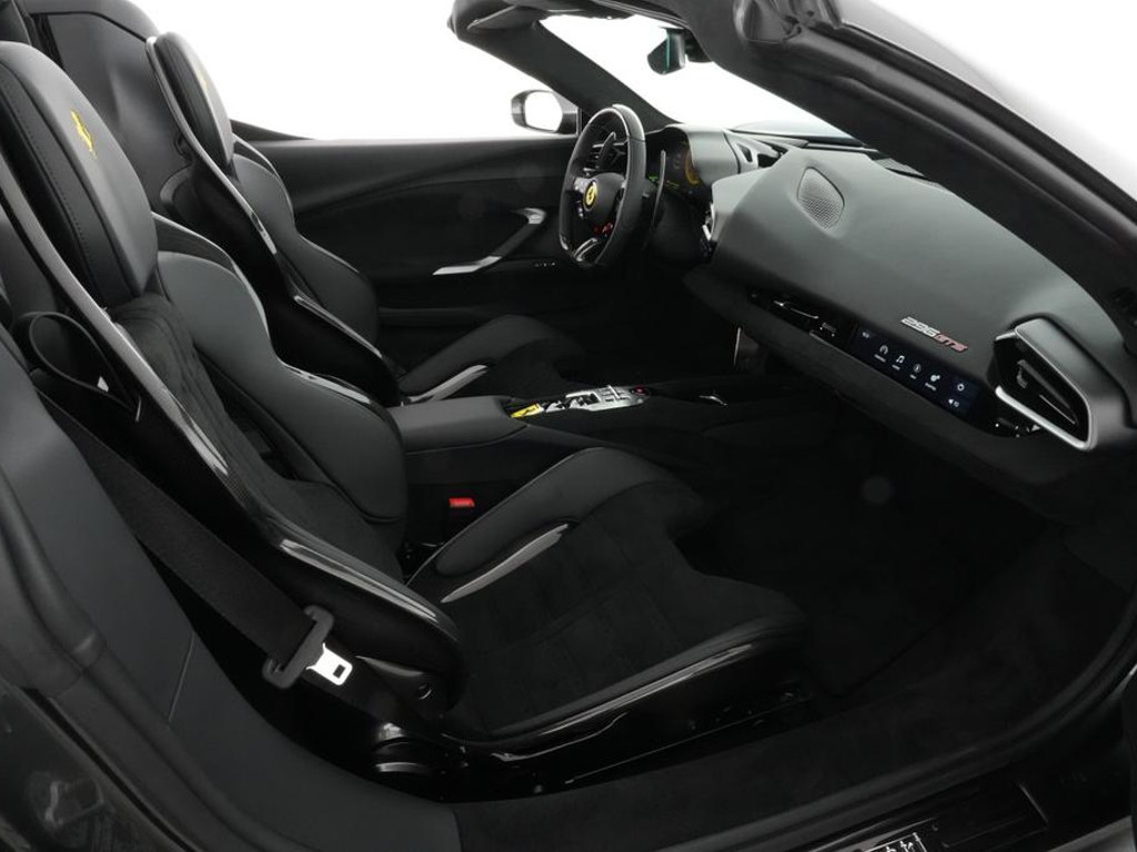 Ferrari 296 GTS