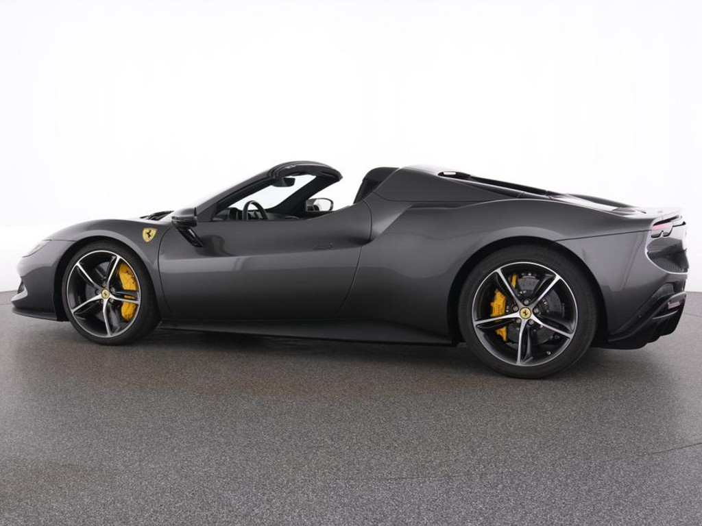 Ferrari 296 GTS