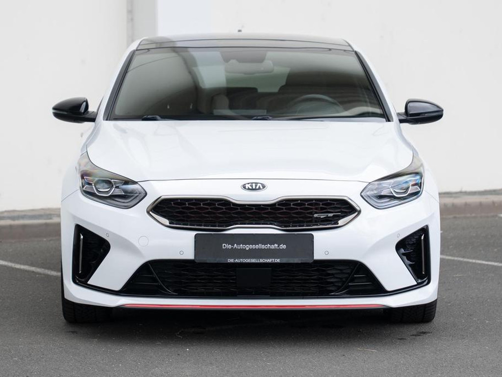 Kia ProCeed