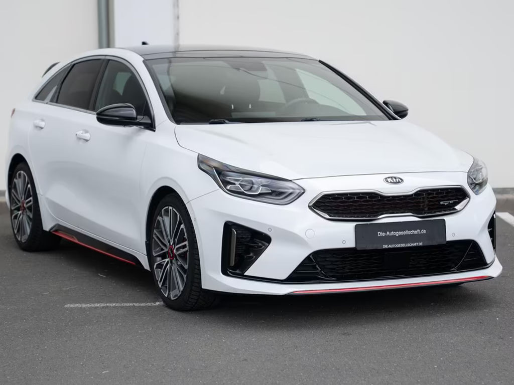 Kia ProCeed