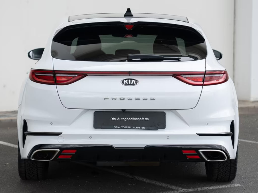 Kia ProCeed