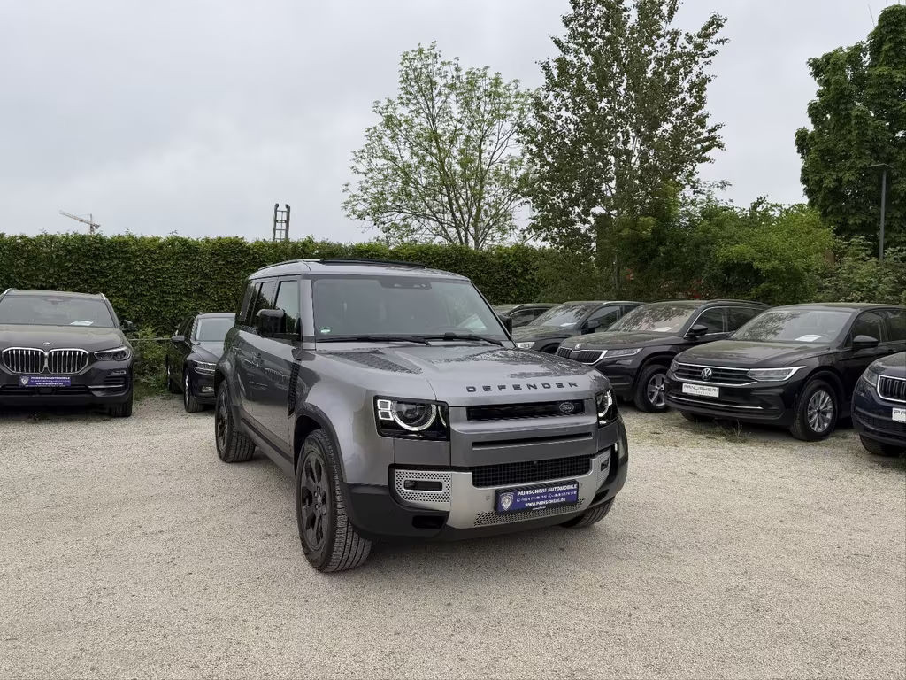 Land Rover Defender SE 110
