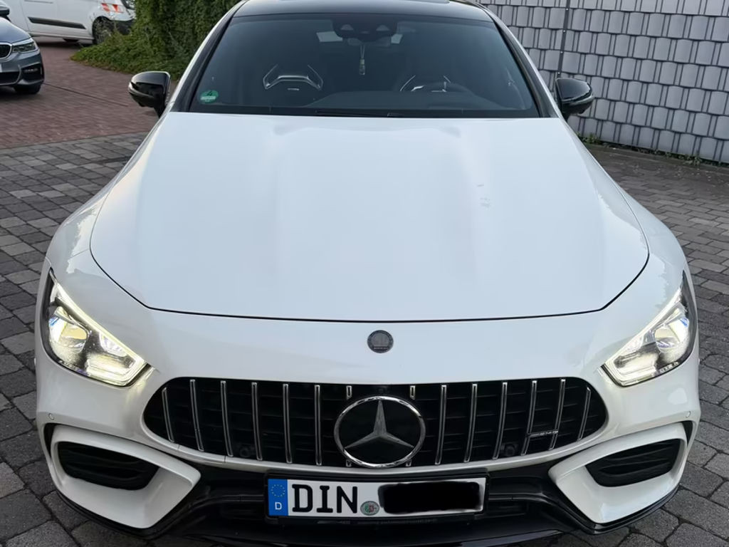 Mercedes-Benz AMG GT