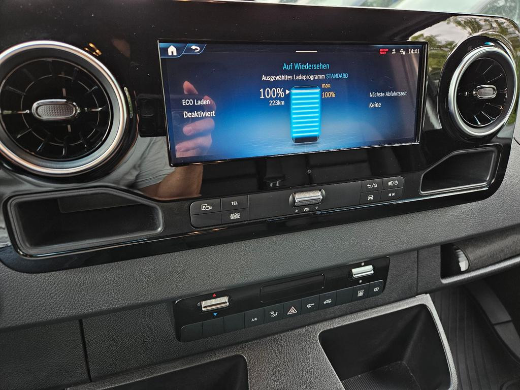 Mercedes-Benz eSprinter