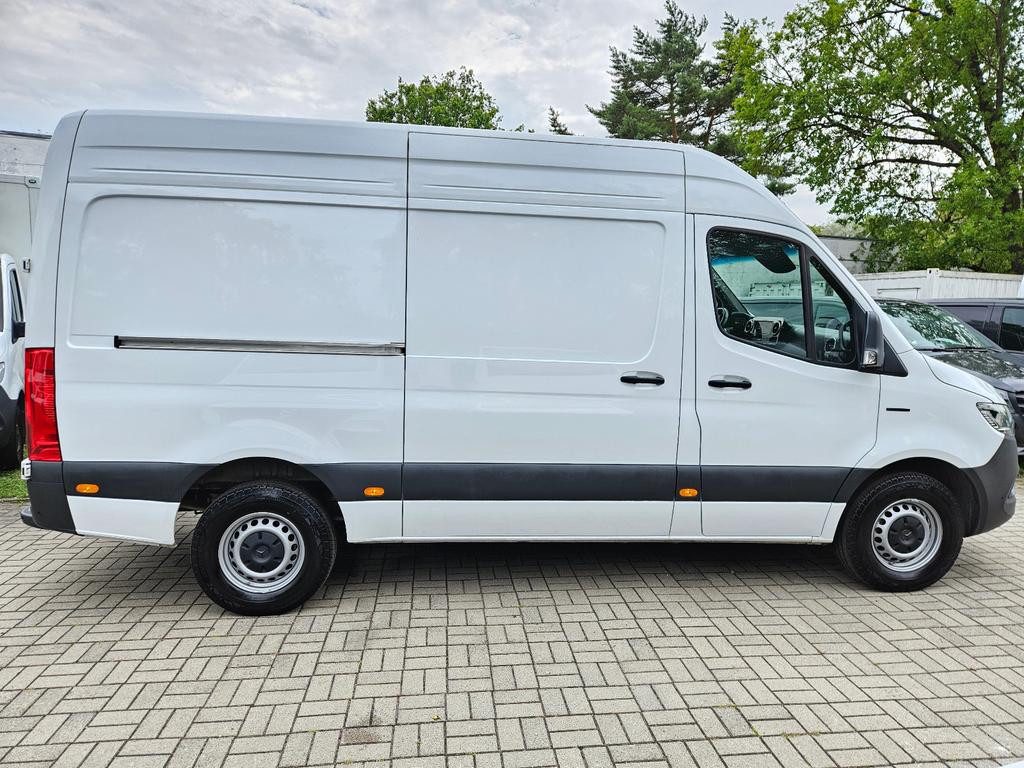 Mercedes-Benz eSprinter