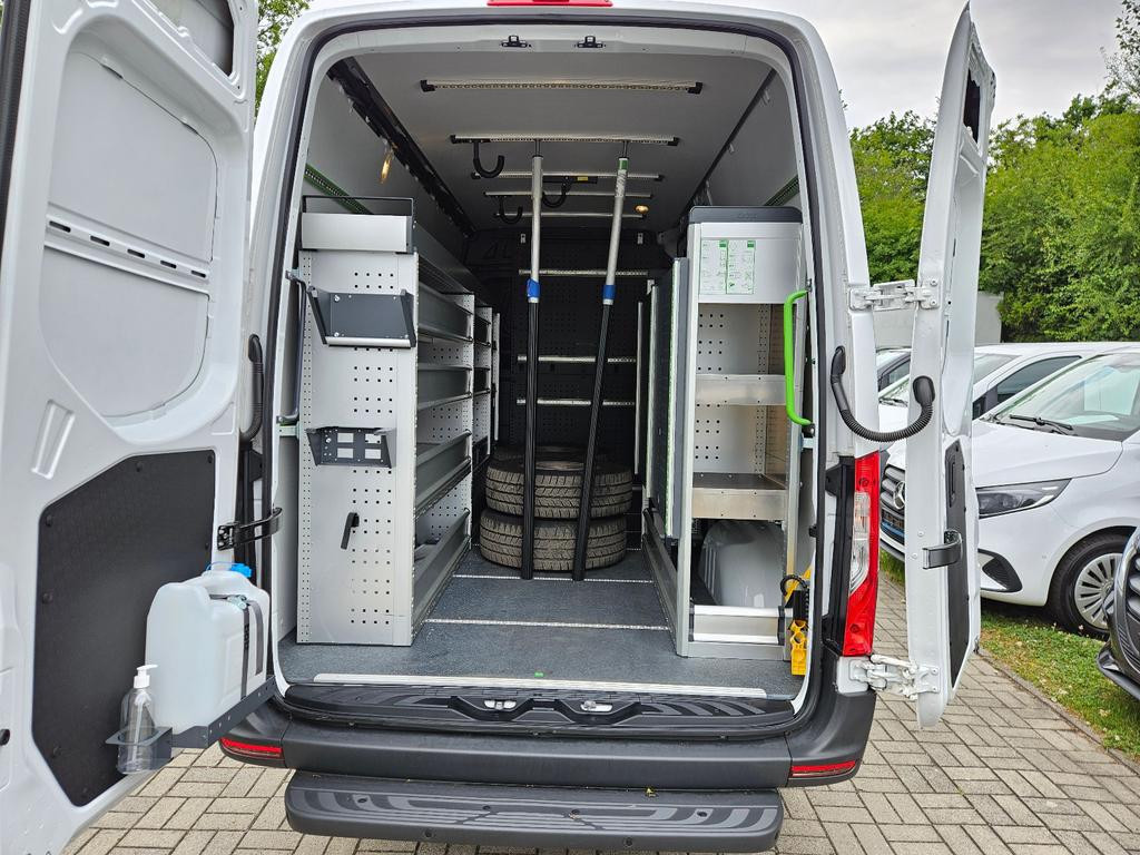 Mercedes-Benz eSprinter