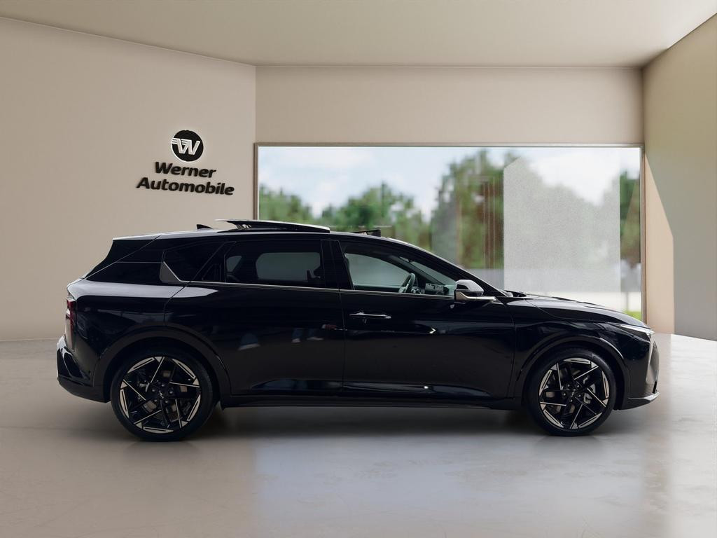 Kia K4