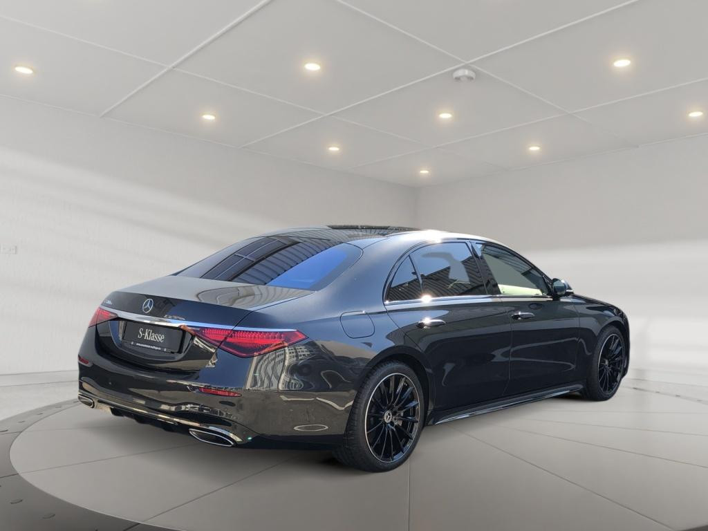 Mercedes-Benz S-Klasse