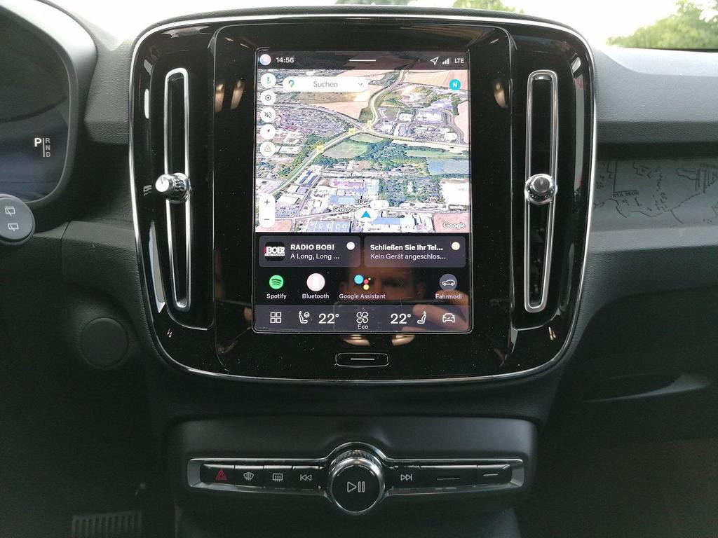 Volvo EX40