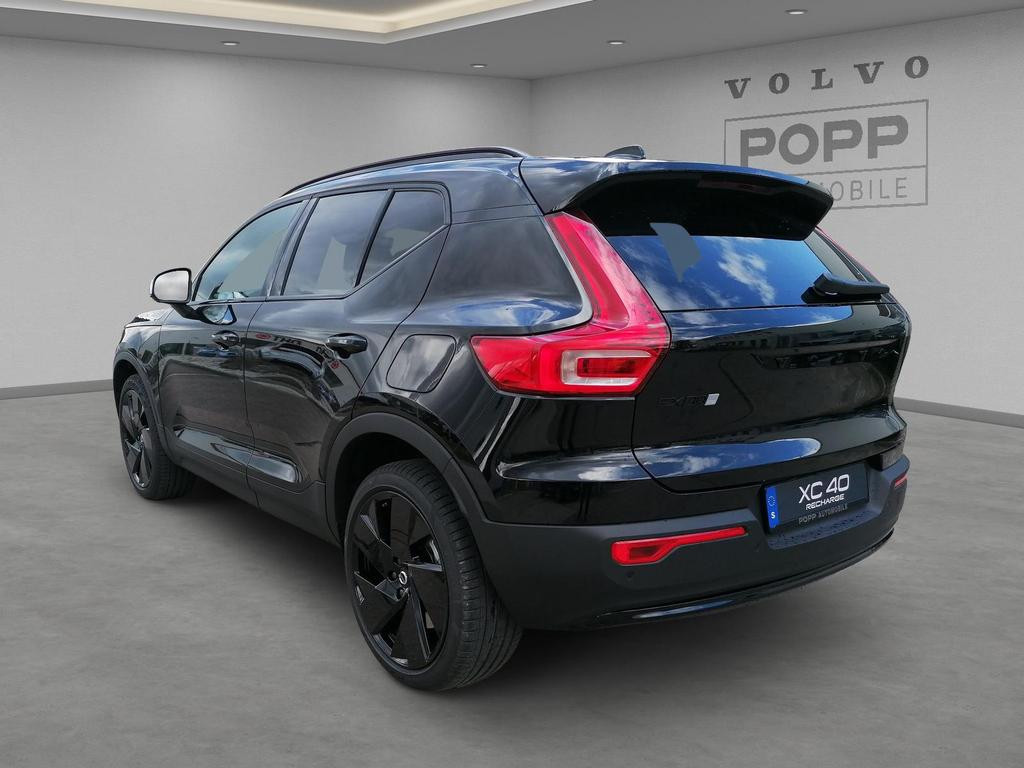 Volvo EX40