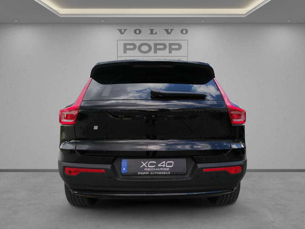 Volvo EX40