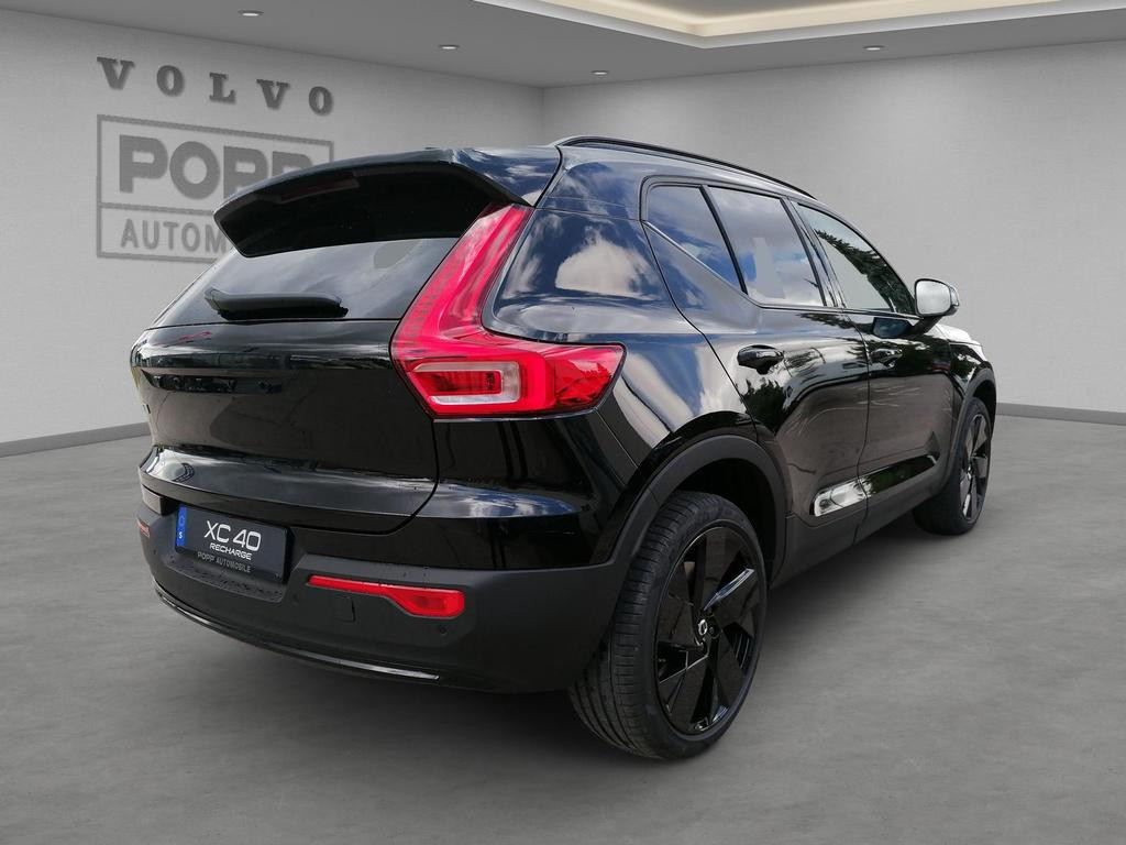 Volvo EX40