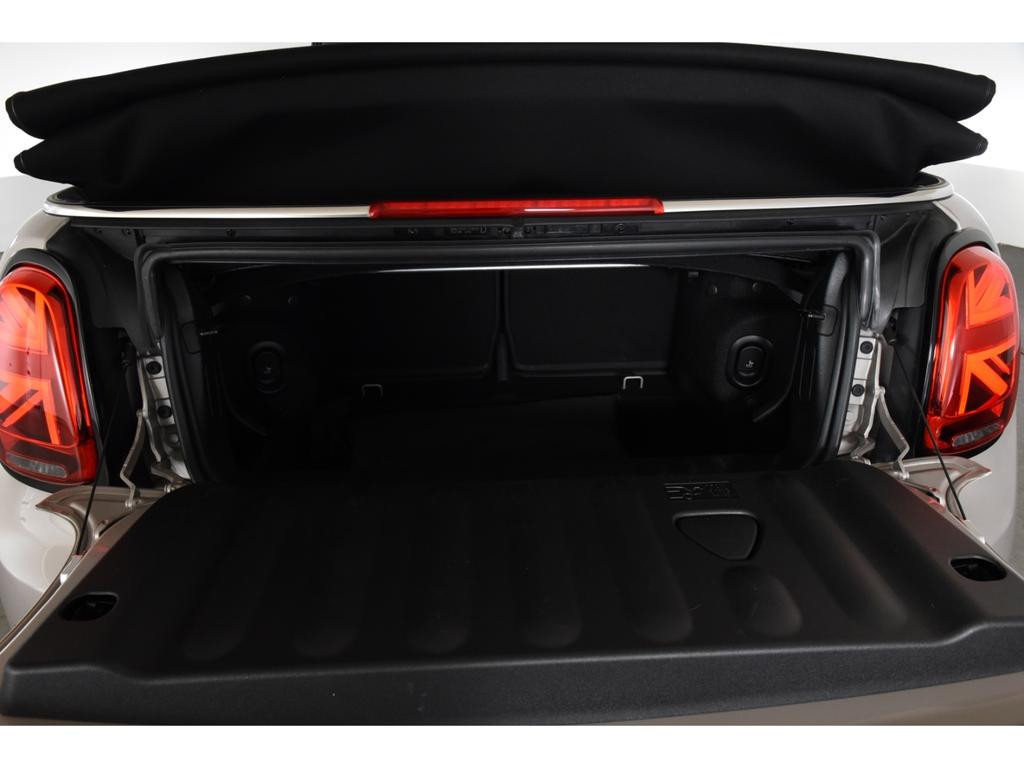 Mini John Cooper Works Cabrio